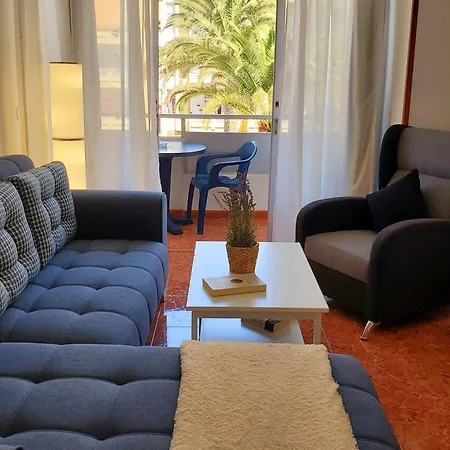 2 Bedrooms Ap Yumbo Center شقة